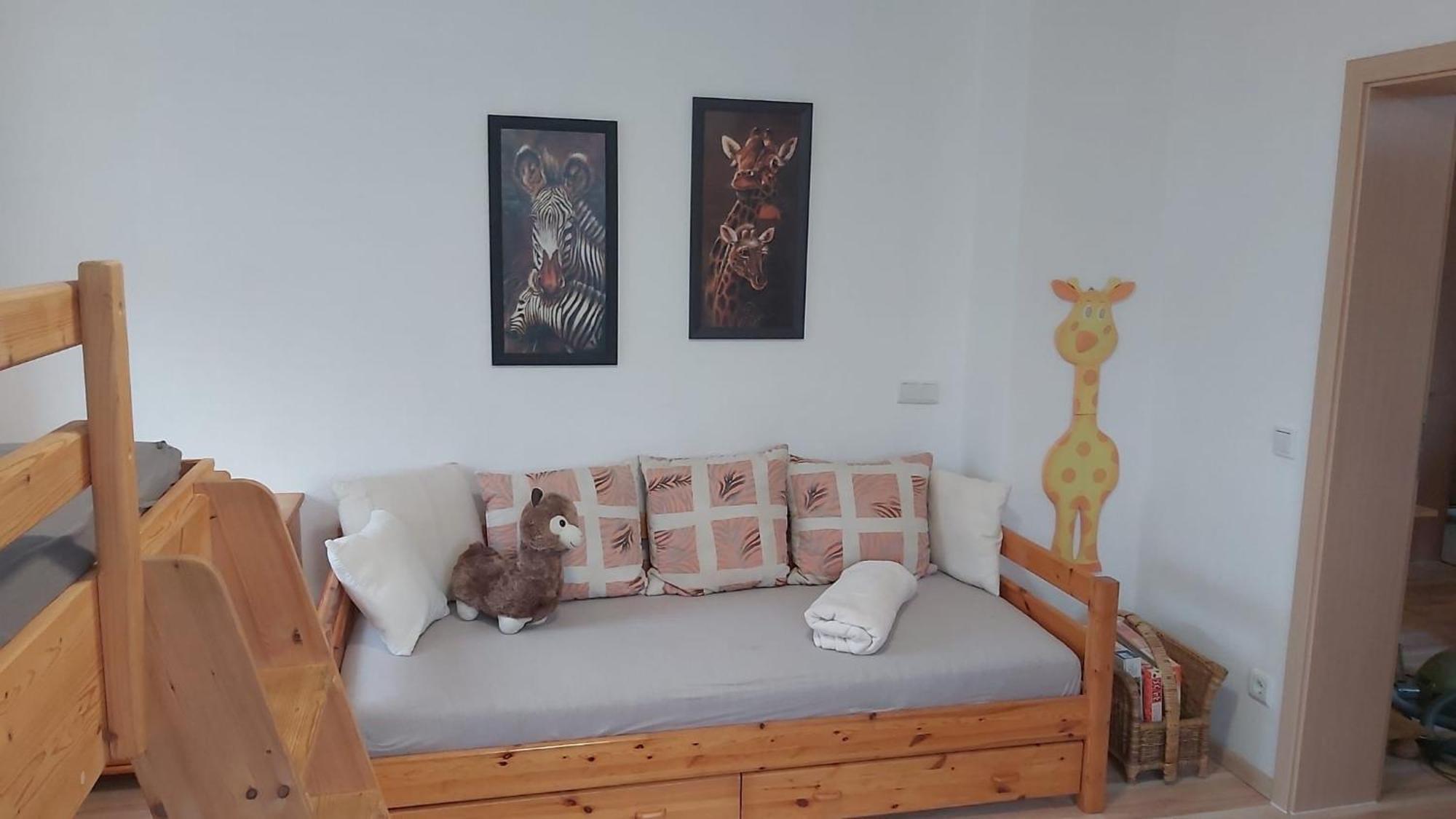 Gelbes Haus Seenland Ferienwohnungen Xl Elsterheide Quarto foto